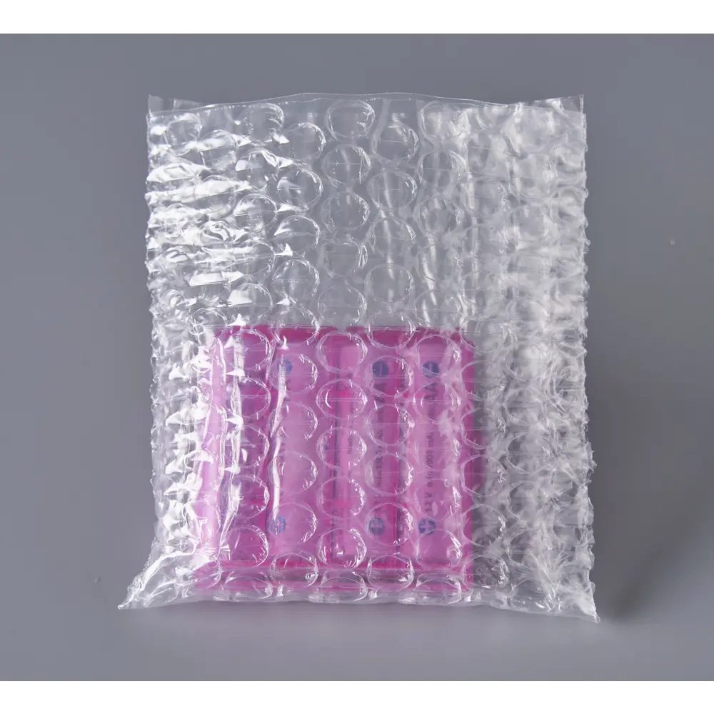 Фото Воздушно-пузырчатая упаковочная пленка 1000 шт 10x10x0 см Pack Innovation IPVPP101075-1k полимерная пленка Фото Воздушно-пузырчатая упаковочная пленка 1000 шт 10x10x0 см Pack Innovation IPVPP101075-1k полимерная пленка