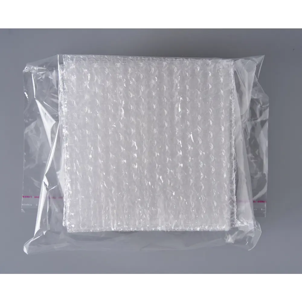 Фото 2 Воздушно-пузырчатая упаковочная пленка 300 шт 15x15x0 см Pack Innovation IPVPP151575-300 полимерная пленка Фото 2 Воздушно-пузырчатая упаковочная пленка 300 шт 15x15x0 см Pack Innovation IPVPP151575-300 полимерная пленка