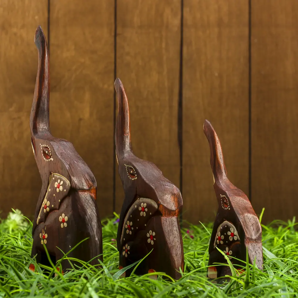 Фото 4 Набор сувениров 3 шт "Слоники" 22x3x22 см Фото 4 Набор сувениров 3 шт "Слоники" 22x3x22 см