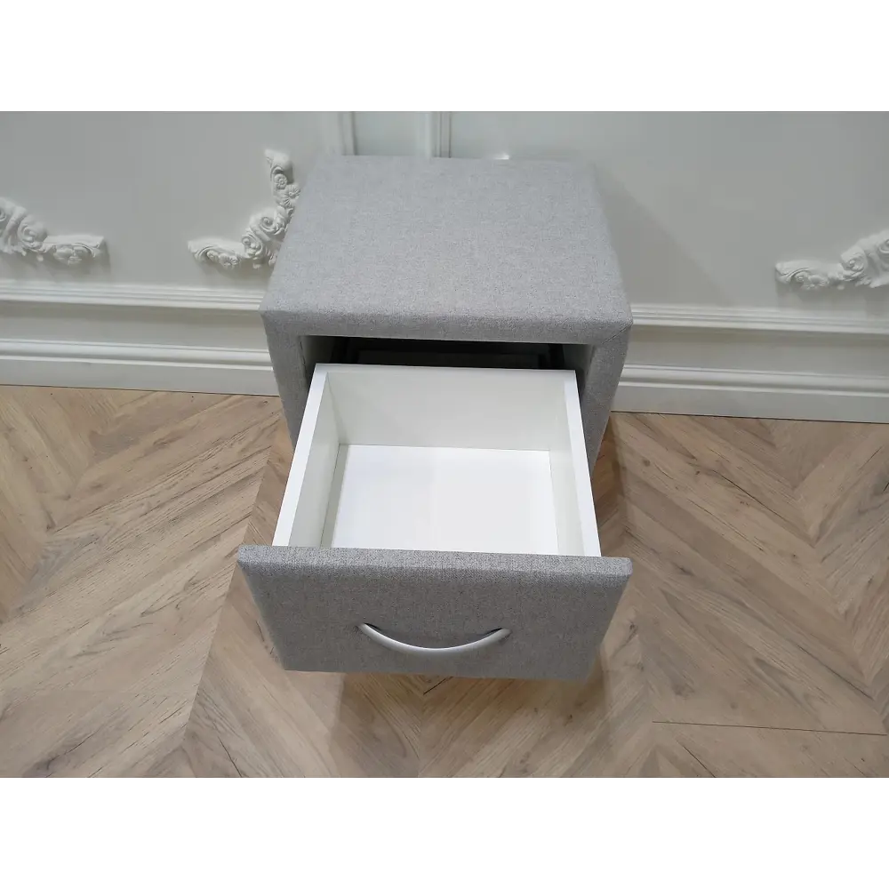 Фото 8 Тумба прикроватная DG-home Estetika Cardif 40x52x38 см 2 ящика ЛДСП цвет стальной серый Фото 8 Тумба прикроватная DG-home Estetika Cardif 40x52x38 см 2 ящика ЛДСП цвет стальной серый