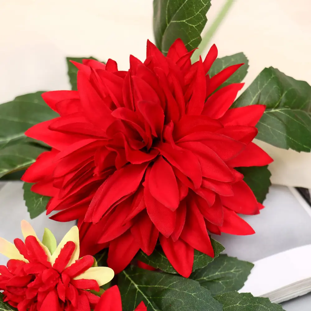 Фото 2 Цветы искусственные Георгин садовый галант 11x61 см красный Фото 2 Цветы искусственные Георгин садовый галант 11x61 см красный