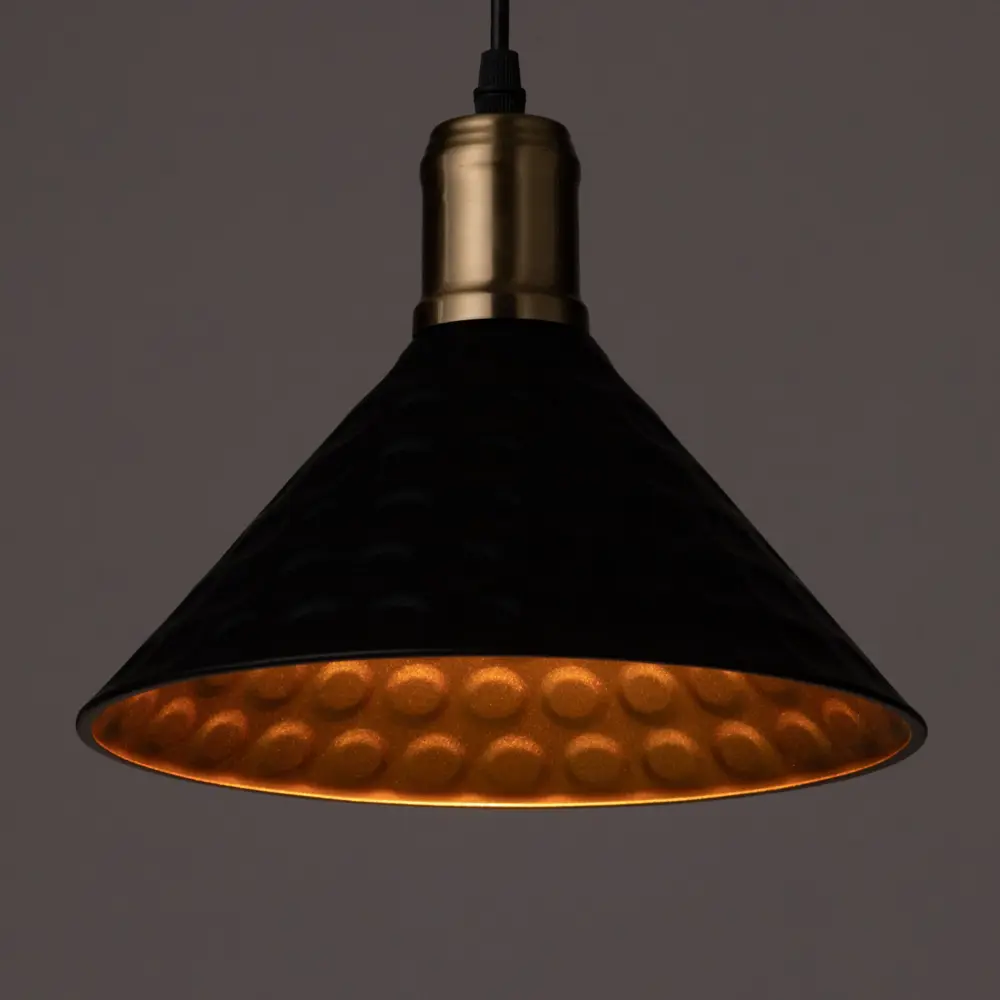 Фото 4 Светильник подвесной BAYERLUX 7586384 Чеканка 1 лампа 2 м² цвет черный Фото 4 Светильник подвесной BAYERLUX 7586384 Чеканка 1 лампа 2 м² цвет черный