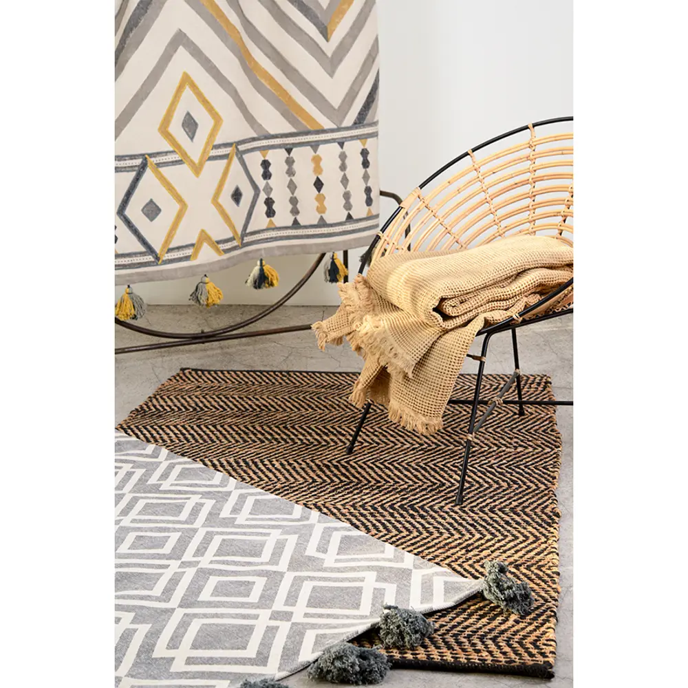 Фото 4 Ковер из xлопка с этническим узором Ромбы и кисточками из коллекции Ethnic 70x160 см TK20-DR0022 Фото 4 Ковер из xлопка с этническим узором Ромбы и кисточками из коллекции Ethnic 70x160 см TK20-DR0022