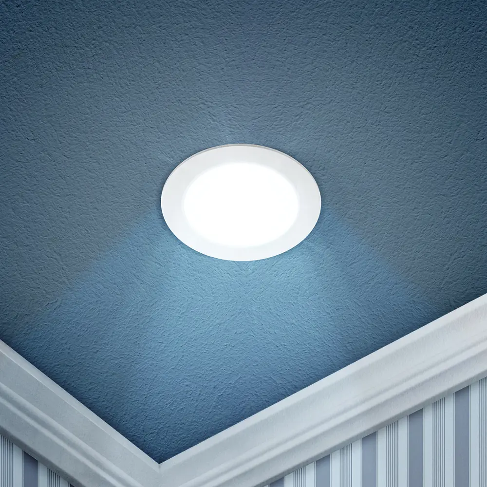 Фото 2 Светильник точечный светодиодный накладной ЭРА LED 1-6-6K/1 B0046904 3 м² нейтральный белый свет цвет белый Фото 2 Светильник точечный светодиодный накладной ЭРА LED 1-6-6K/1 B0046904 3 м² нейтральный белый свет цвет белый