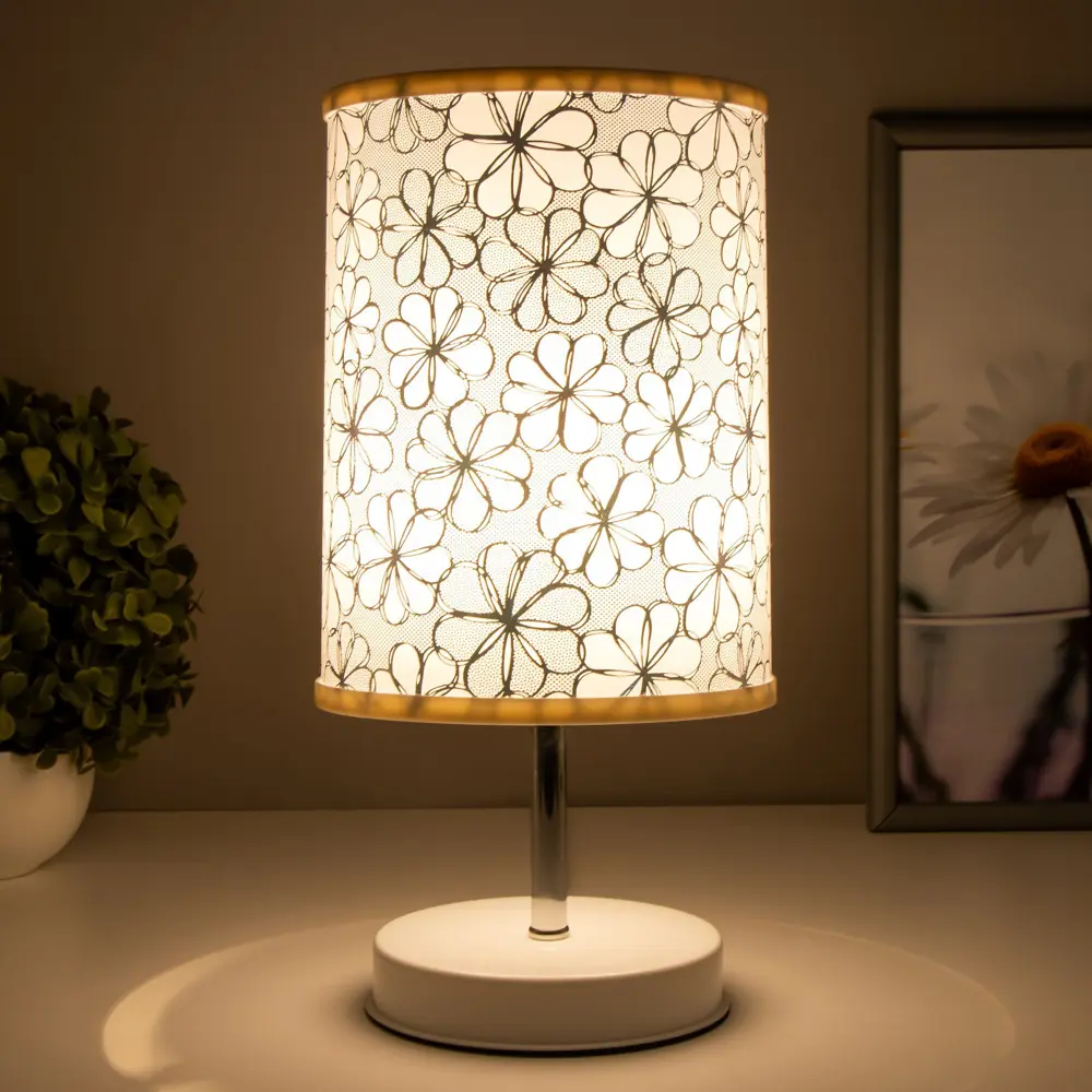 Фото 3 Настольная лампа RISALUX 4063743 цвет белый Фото 3 Настольная лампа RISALUX 4063743 цвет белый