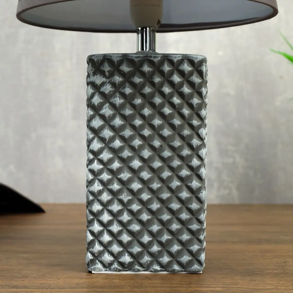 Фото 4 Настольная лампа RISALUX F761TT-715 цвет серый серебристый Фото 4 Настольная лампа RISALUX F761TT-715 цвет серый серебристый