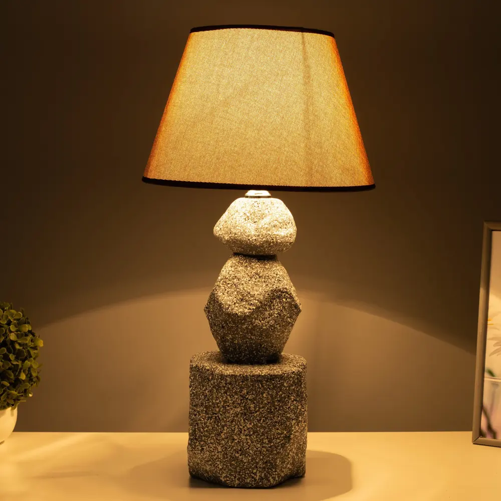 Фото 3 Настольная лампа RISALUX LN898 цвет серый серебристый Фото 3 Настольная лампа RISALUX LN898 цвет серый серебристый