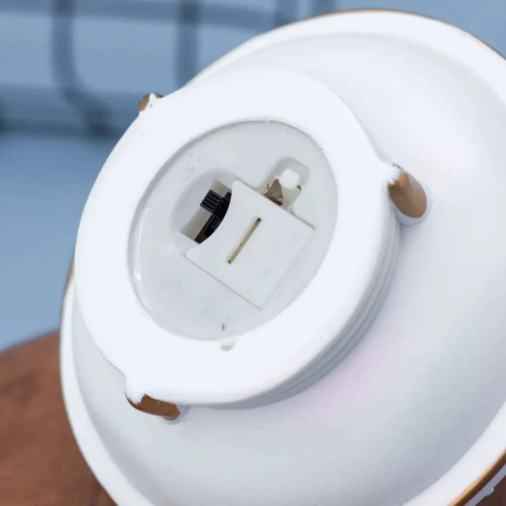 Фото 4 Ночник светодиодный NOBRAND Flying saucer 83 9018-31B на батарейках, с выключателем Фото 4 Ночник светодиодный NOBRAND Flying saucer 83 9018-31B на батарейках, с выключателем