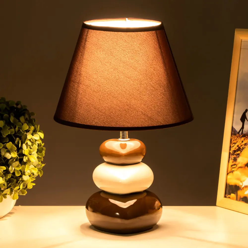 Фото 3 Настольная лампа RISALUX F761TT-729 цвет коричневый Фото 3 Настольная лампа RISALUX F761TT-729 цвет коричневый