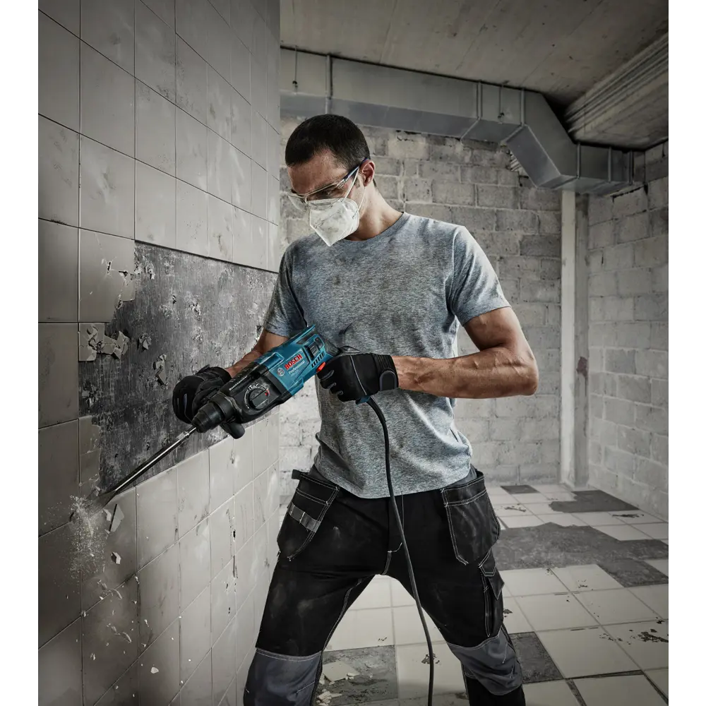 Фото 20 Перфоратор SDS-plus Bosch GBH 220 Professional 720 Вт, 06112A6020, 2 Дж Фото 20 Перфоратор SDS-plus Bosch GBH 220 Professional 720 Вт, 06112A6020, 2 Дж