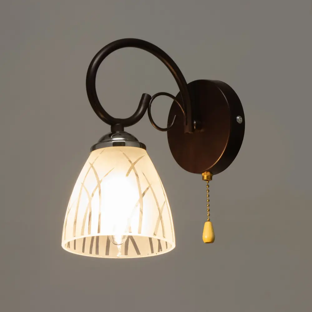 Фото 3 Настенный светильник BAYERLUX 4901115 цвет черный Фото 3 Настенный светильник BAYERLUX 4901115 цвет черный