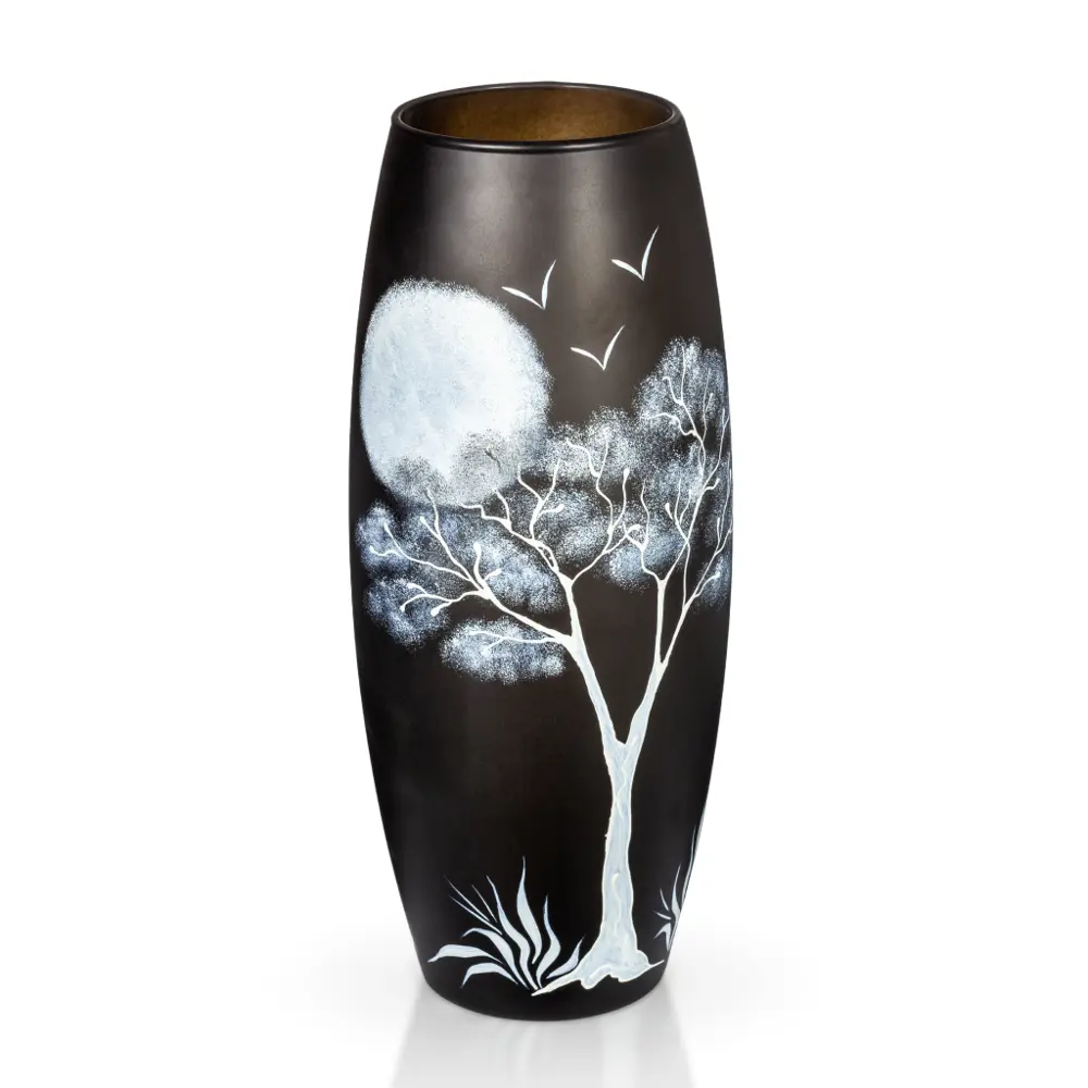 Фото Ваза Solmax "Ночной пейзаж" стеклянная черная 26 см Фото Ваза Solmax "Ночной пейзаж" стеклянная черная 26 см
