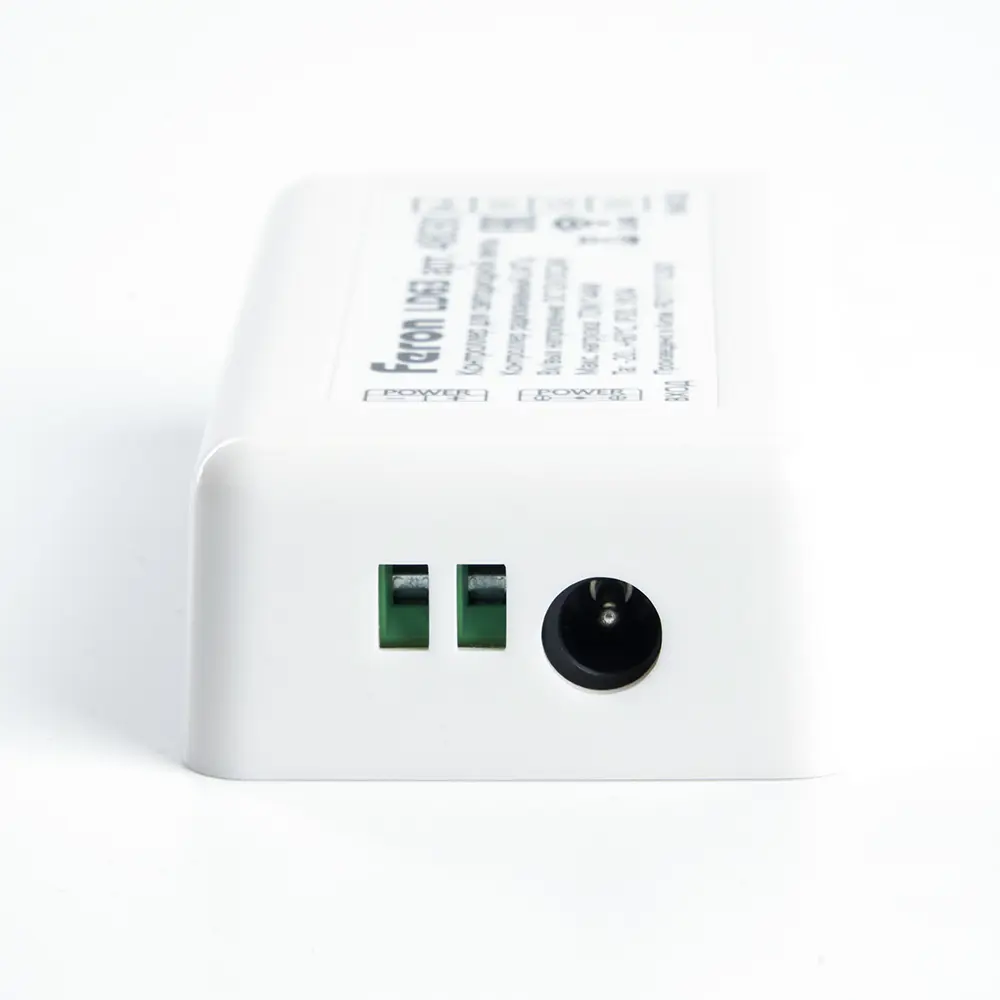 Фото 3 Контроллер FERON LD62 48029 для светодиодной ленты 12-24 В 72 Вт IP20 Фото 3 Контроллер FERON LD62 48029 для светодиодной ленты 12-24 В 72 Вт IP20