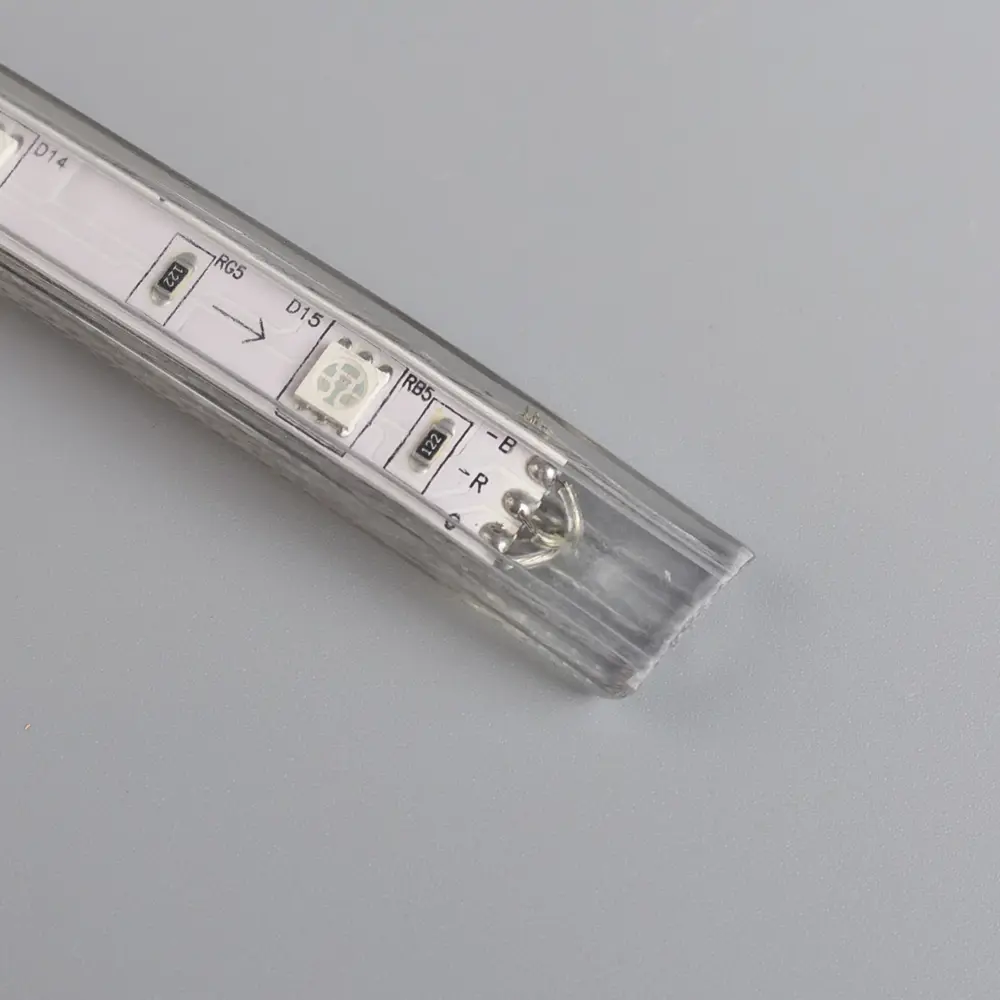 Фото 4 Светодиодная лента ECOLA 2429689 SMD 5050 30 диод/м 220 В IP68 10 м изменение цвета RGB Фото 4 Светодиодная лента ECOLA 2429689 SMD 5050 30 диод/м 220 В IP68 10 м изменение цвета RGB