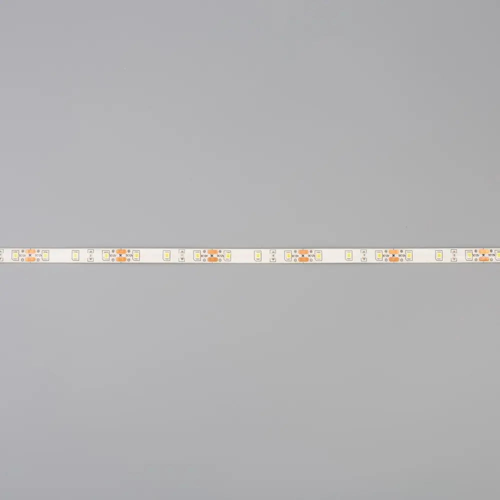 Фото 5 Светодиодная лента SMARTBUY 7394230 SMD 3528 60диод/м 12 В IP65 5 м холодный белый свет Фото 5 Светодиодная лента SMARTBUY 7394230 SMD 3528 60диод/м 12 В IP65 5 м холодный белый свет