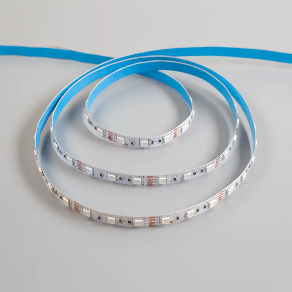 Фото 3 Светодиодная лента URM 6981147 SMD 5050 60диод/м 12 В IP20 5 м изменение цвета RGB Фото 3 Светодиодная лента URM 6981147 SMD 5050 60диод/м 12 В IP20 5 м изменение цвета RGB