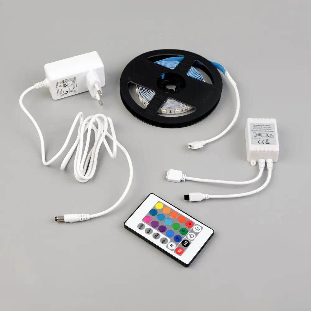 Фото 10 Светодиодная лента VOLPE 2488302 SMD 5050 60диод/м 12 В IP20 3 м изменение цвета RGB Фото 10 Светодиодная лента VOLPE 2488302 SMD 5050 60диод/м 12 В IP20 3 м изменение цвета RGB