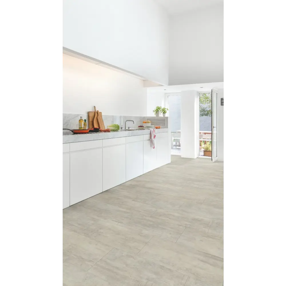 Фото ПВХ плитка Quick Step Травертин светло-серый 32 класс толщина 4.50 мм 2.08 м², цена за упаковку Фото ПВХ плитка Quick Step Травертин светло-серый 32 класс толщина 4.50 мм 2.08 м², цена за упаковку