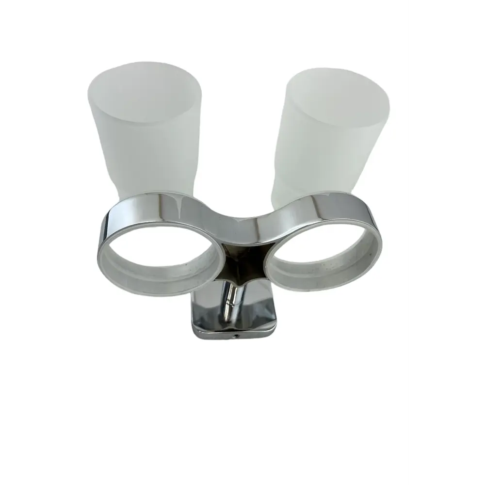 Фото 3 Стакан для зубных щеток Oute TG3202-2 силумин цвет белый Фото 3 Стакан для зубных щеток Oute TG3202-2 силумин цвет белый