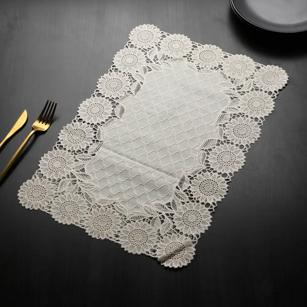 Фото 2 Набор салфеток ажурных Доляна «Восток» 46х30 см 4 шт ПВХ цвет бежевый Фото 2 Набор салфеток ажурных Доляна «Восток» 46х30 см 4 шт ПВХ цвет бежевый