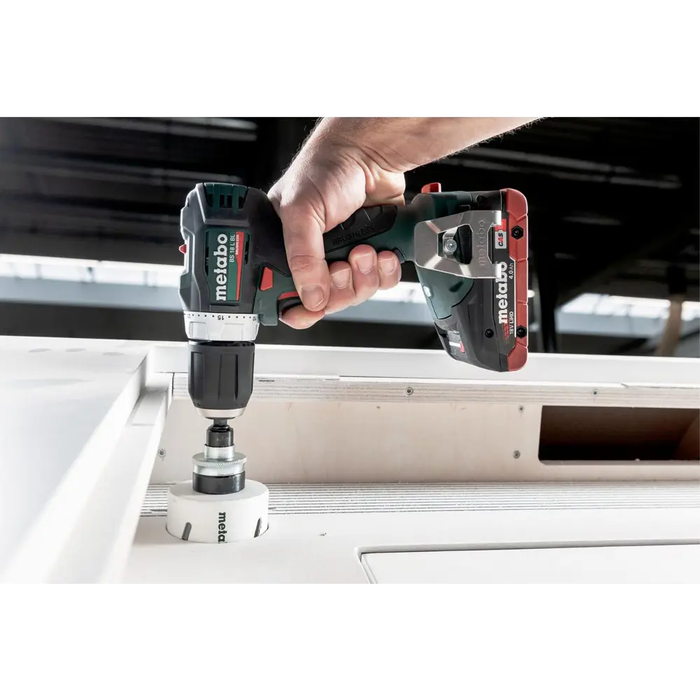 Фото 2 Дрель-шуруповерт аккумуляторная бесщёточная Metabo BS 18 L BL 602326890, 18 В Li-Ion без Акб Зу Фото 2 Дрель-шуруповерт аккумуляторная бесщёточная Metabo BS 18 L BL 602326890, 18 В Li-Ion без Акб Зу