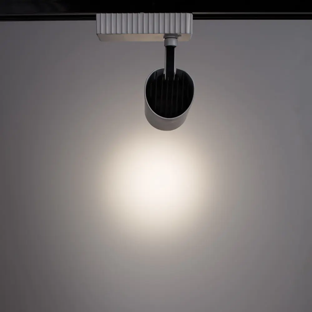 Фото 3 Трековый светодиодный светильник Arte Lamp Track Lights A3607PL-1WH Фото 3 Трековый светодиодный светильник Arte Lamp Track Lights A3607PL-1WH