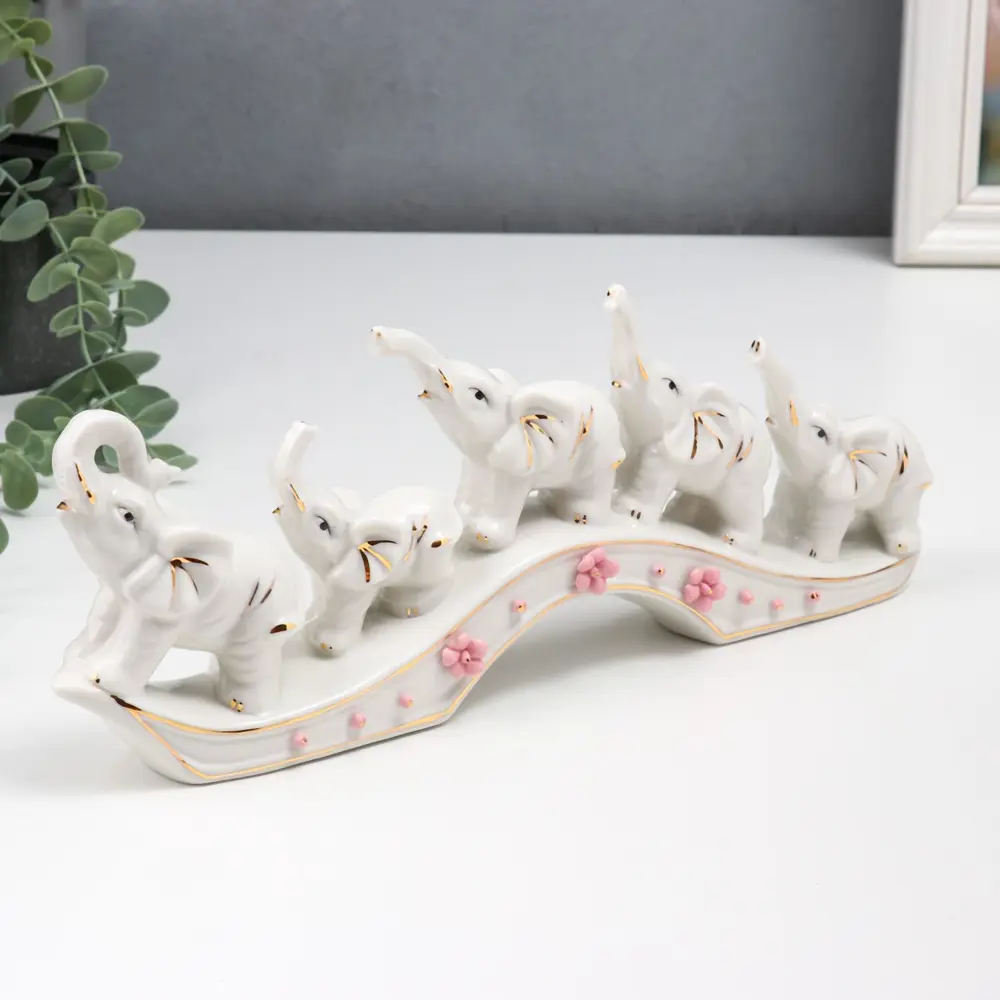 Фото Фигурка сувенирная Simaland Пять слонов на дуге 10.5x29.5x5 см