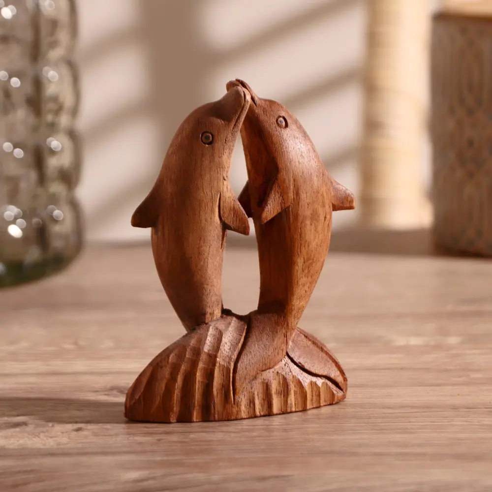 Фото 3 Сувенир интерьерный "Два дельфина" коричневый цвет 10x7x3 см