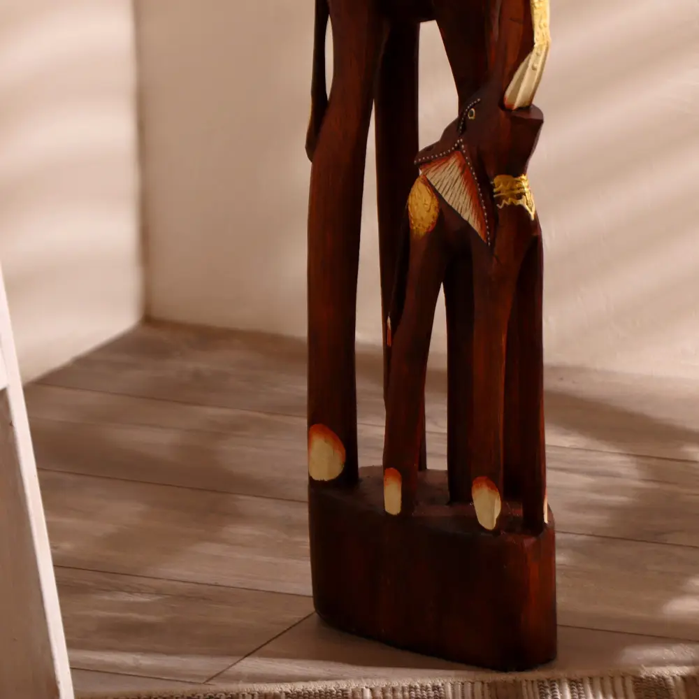 Фото 7 Сувенир интерьерный "Два слона с резьбой на хоботе" 80x19x8 см