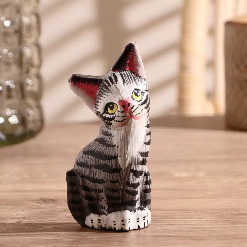 Фото Сувенир интерьерный "Котик" серенький 4.5x2.5x12 см Фото Сувенир интерьерный "Котик" серенький 4.5x2.5x12 см