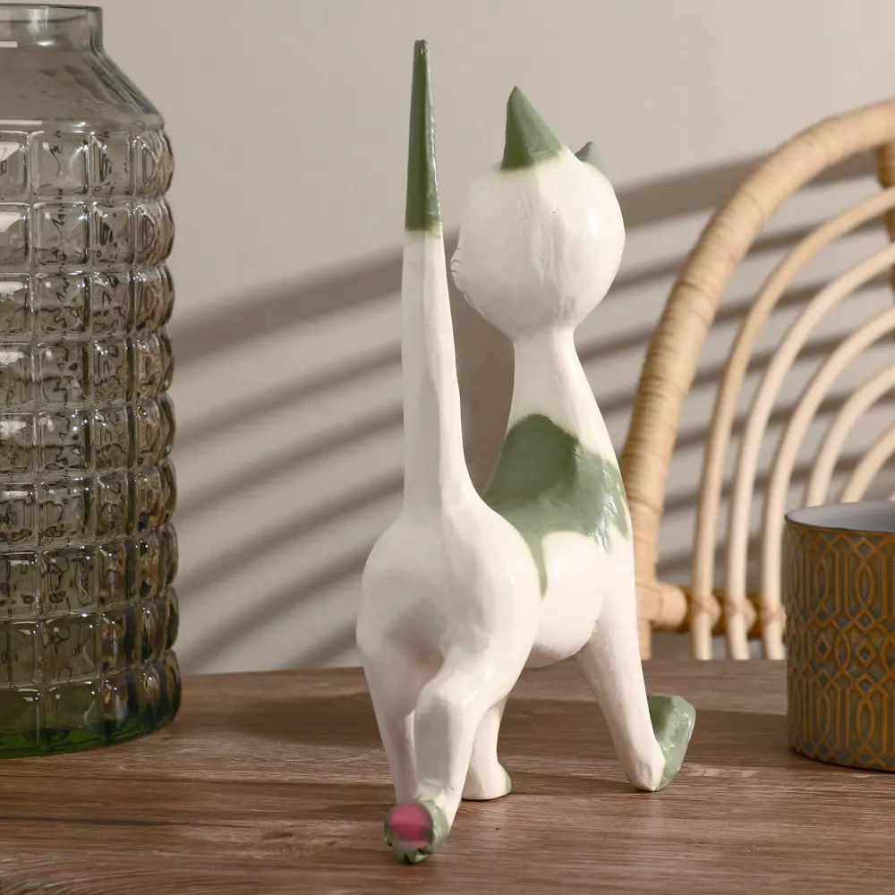 Фото 4 Сувенир интерьерный "Кошечка" с серым 17x27x7 см Фото 4 Сувенир интерьерный "Кошечка" с серым 17x27x7 см