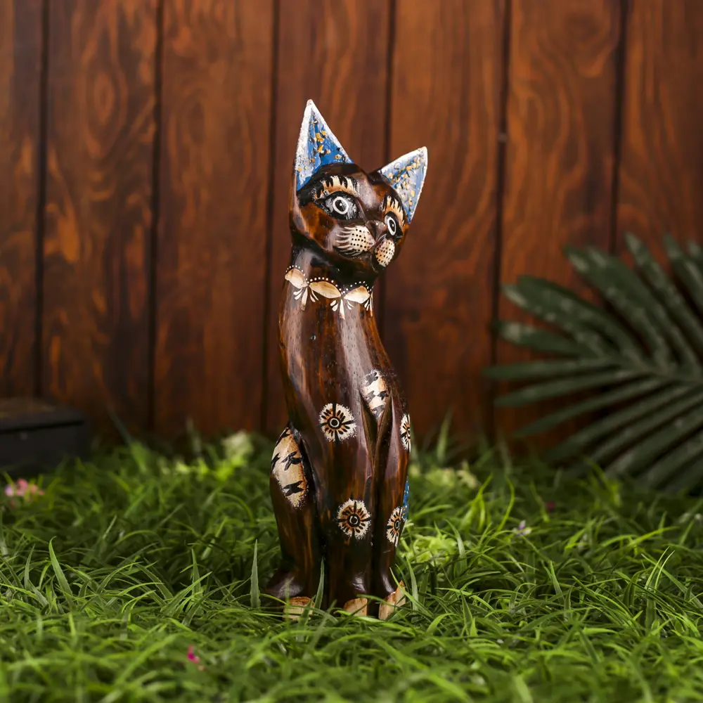 Фото 2 Сувенир интерьерный "Кошка ярко-синие ушки" высота 30 см Фото 2 Сувенир интерьерный "Кошка ярко-синие ушки" высота 30 см