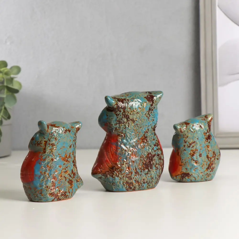 Фото 3 Набор сувениров интерьерных 3 шт "Семейка сов" голубые с красным 11.5x9.7x4.7 см