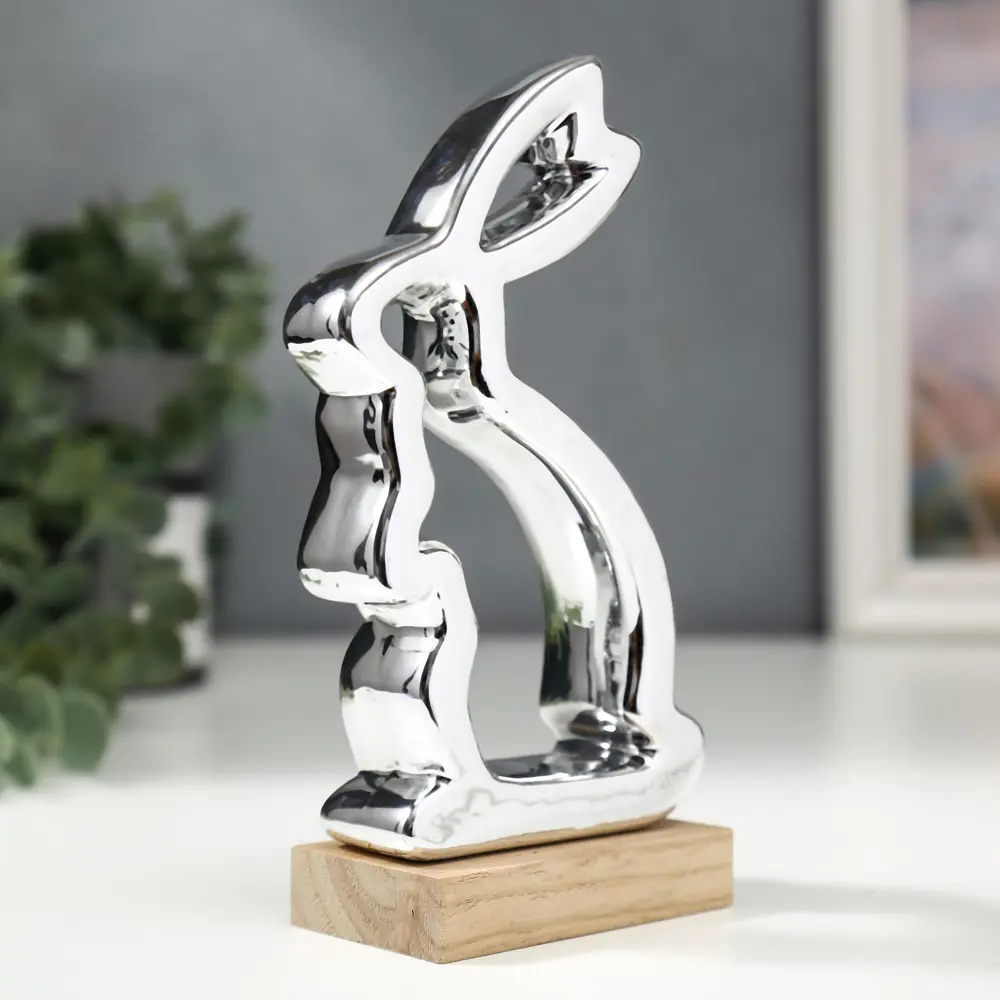 Фото 2 Сувенир интерьерный "Серебряный заяц" 16.8x4.5x8.9 см