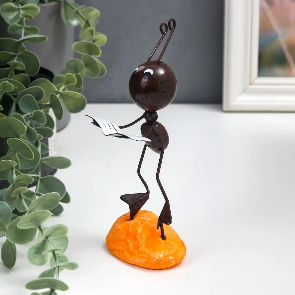 Фото 2 Сувенир интерьерный "Муравей с книгой" 13x4x6 см