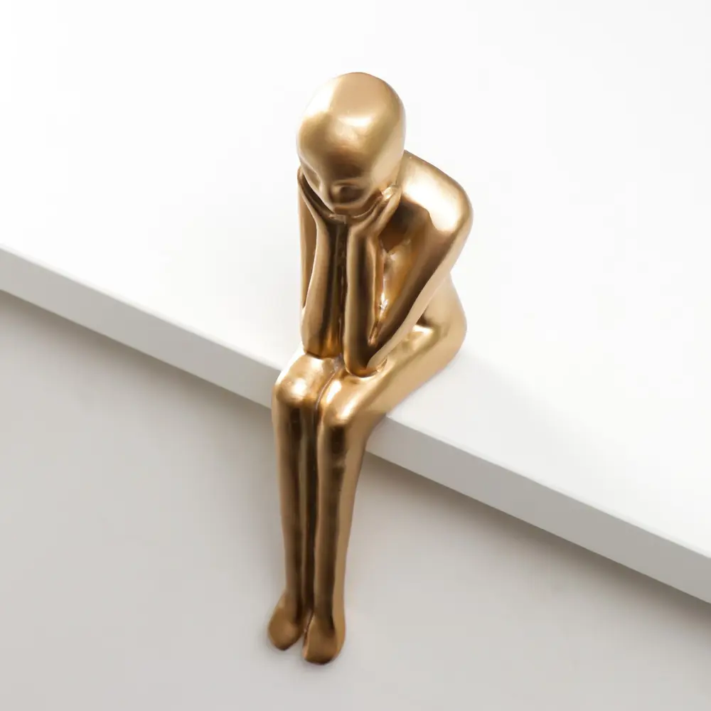 Фото 2 Сувенир интерьерный Абстракция Человек - Скука золото 15x5x7 см