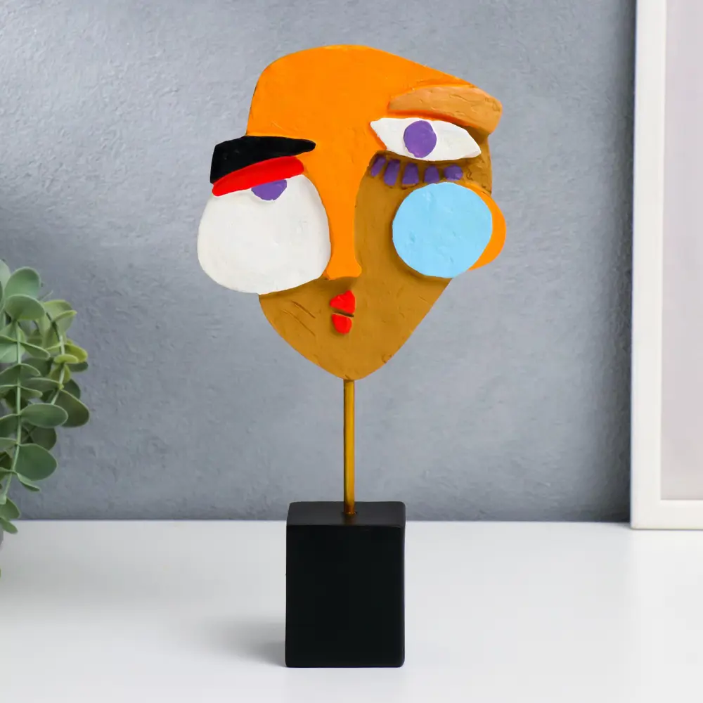 Фото Сувенир интерьерный "Абстракция Портрет девушки" 25x5x12.5 см