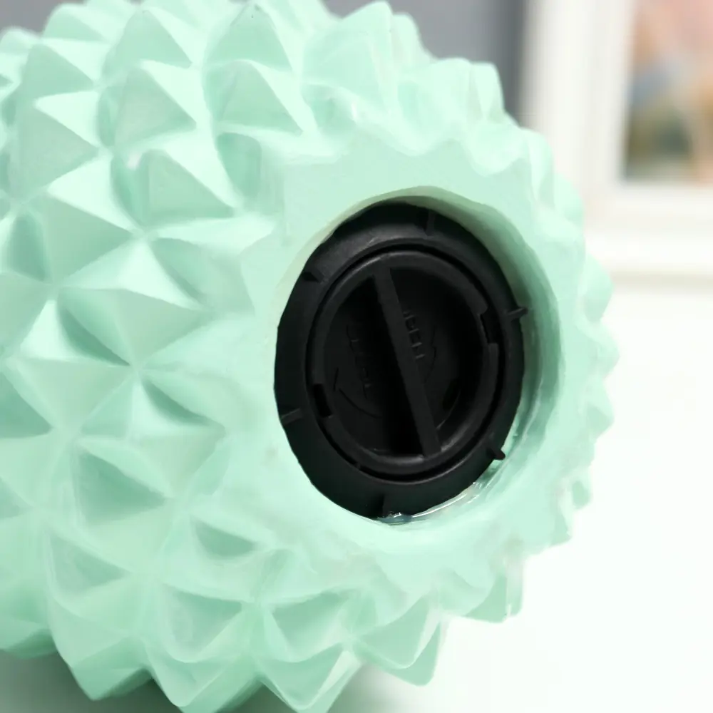 Фото 4 Сувенир интерьерный "Ананас мята" матовый 24x14x14 см