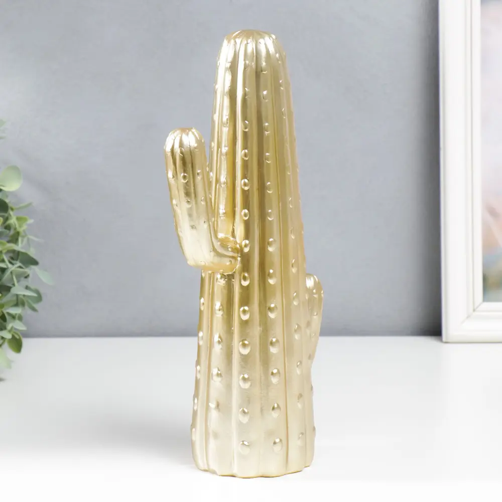 Фото 2 Сувенир интерьерный "Золотой кактус - Браунингия" 30x8.2 см