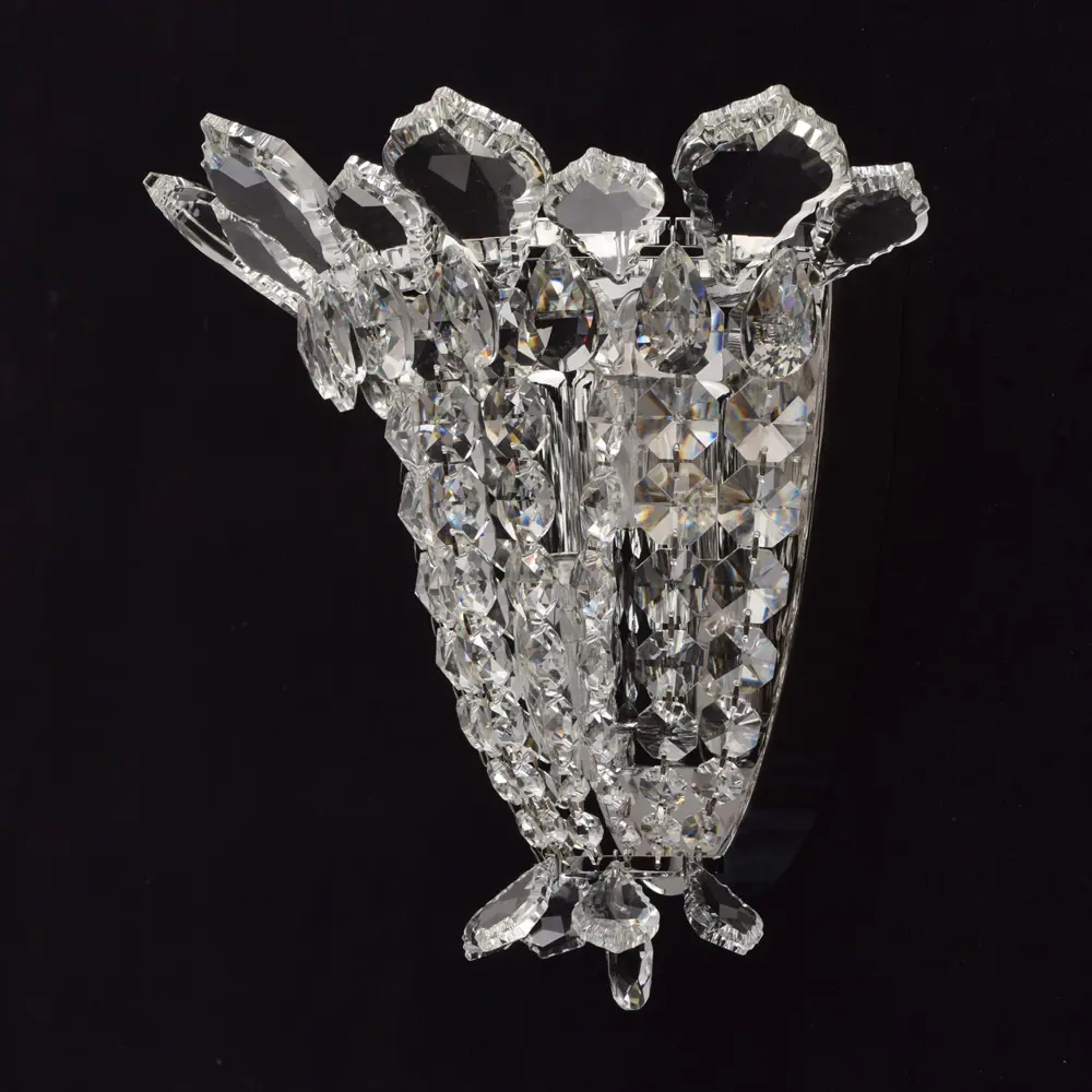 Фото 3 Настенный светильник MW 447021102 цвет белый Фото 3 Настенный светильник MW 447021102 цвет белый