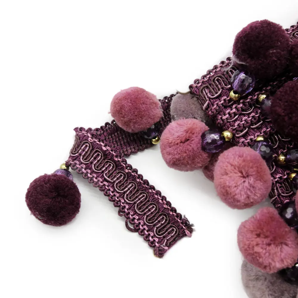 Фото Бахрома 'Бубенчики-пушистики' Айрис YM2019 6 см х 11.5 м D2.5 см 6 пудра/св.пудра