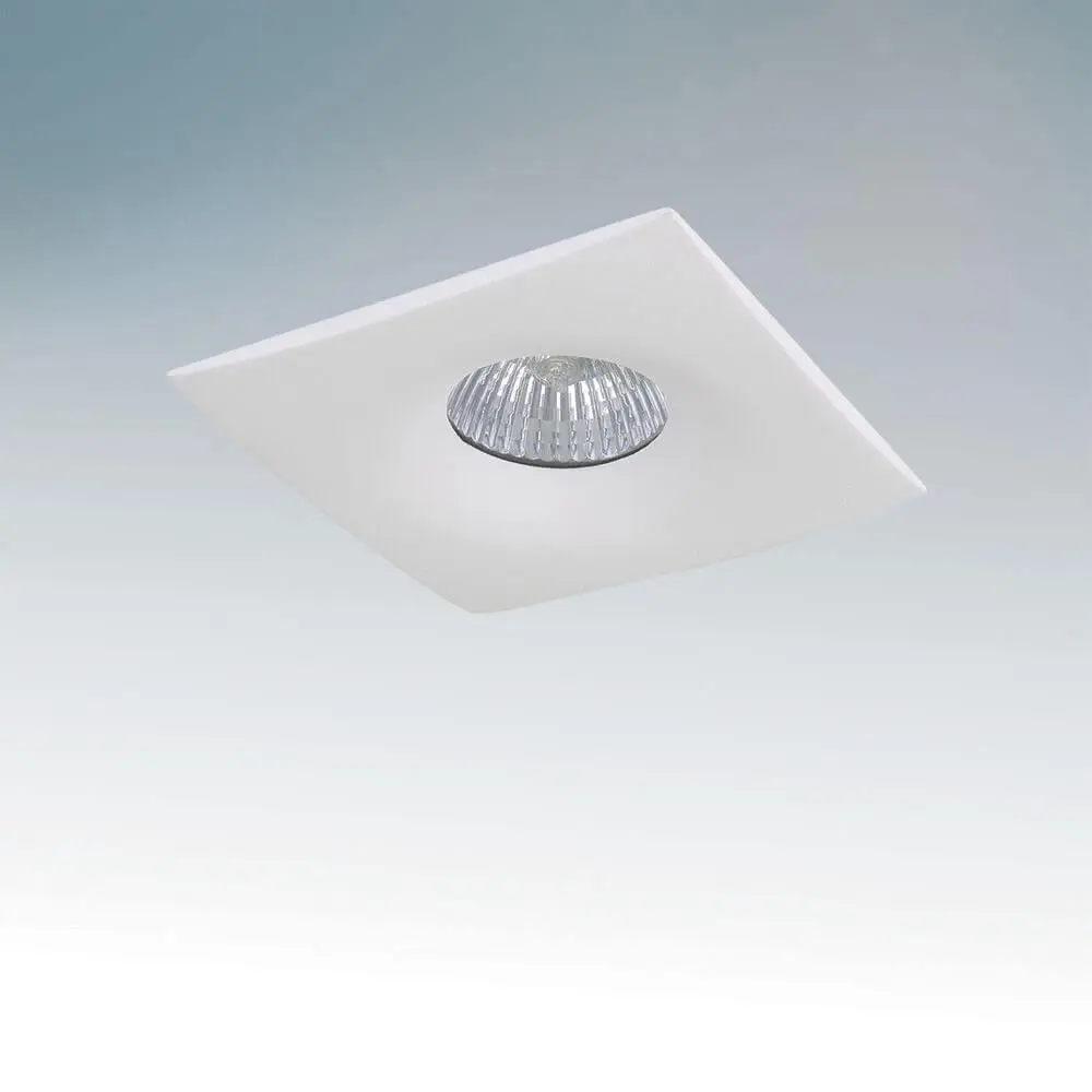 Фото 3 Точечный светильник встраиваемый LIGHTSTAR 10030 LEVIGO 4 м² цвет белый Фото 3 Точечный светильник встраиваемый LIGHTSTAR 10030 LEVIGO 4 м² цвет белый