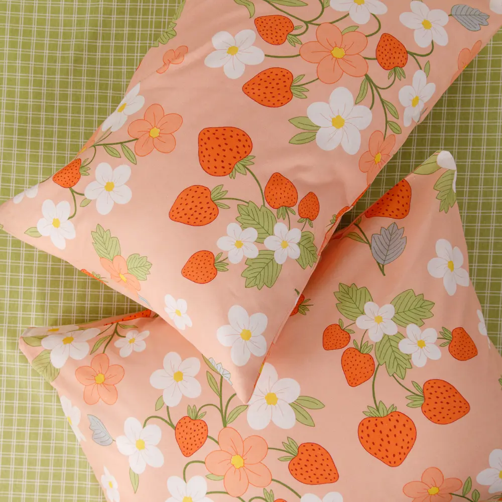 Фото 5 Комплект постельного белья Ночь Нежна запах клубники 70897-1+9656-6 Бязь 120гр. евро 50x70 см (2)