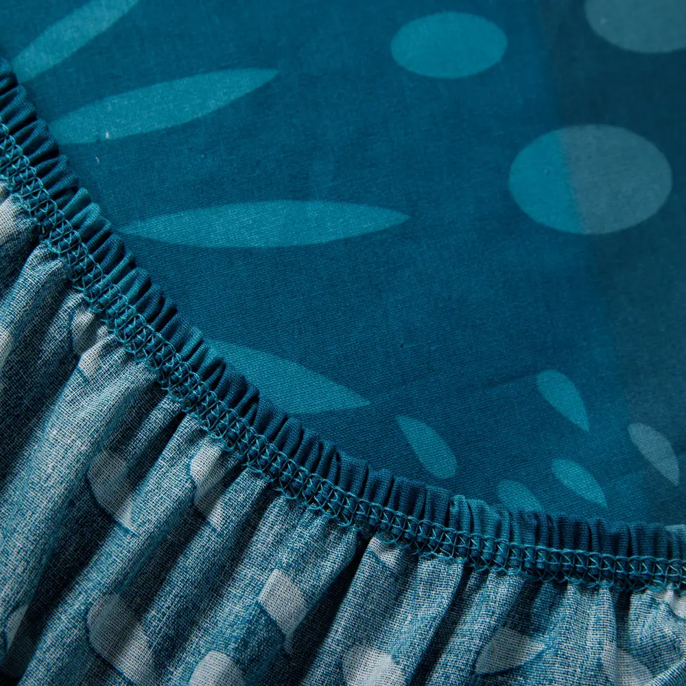 Фото 5 Комплект постельного белья Ночь Нежна Royal Морские цветы 70714-1+70715-1 Поплин 2 сп. евро 70x70 см (2) книжка