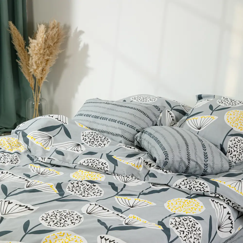 Фото Комплект постельного белья Ночь Нежна Лилу 70510-1+70418-2 Поплин 2 сп. Евро 70x70 см (2)