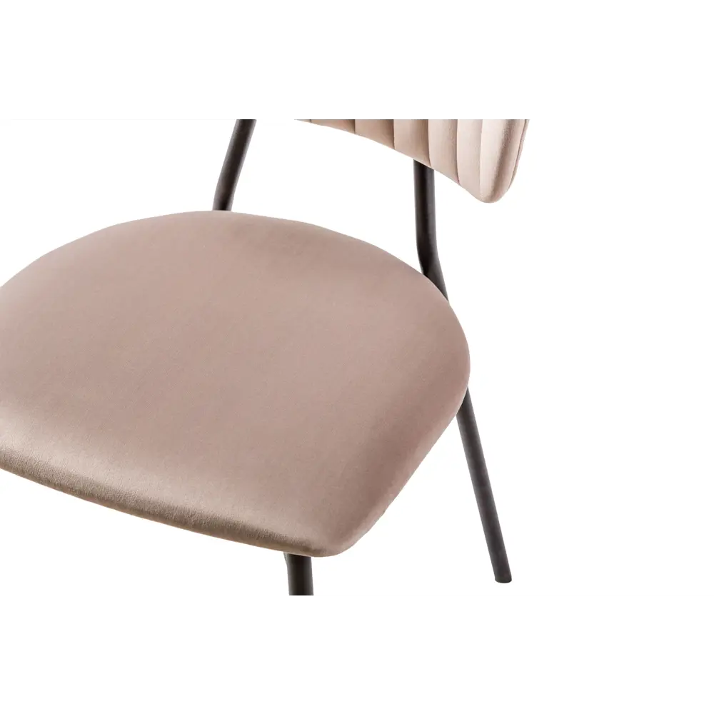 Фото 7 Стул R-Home Fendi 47x79.50x52.50 см микровелюр цвет бежевый Фото 7 Стул R-Home Fendi 47x79.50x52.50 см микровелюр цвет бежевый