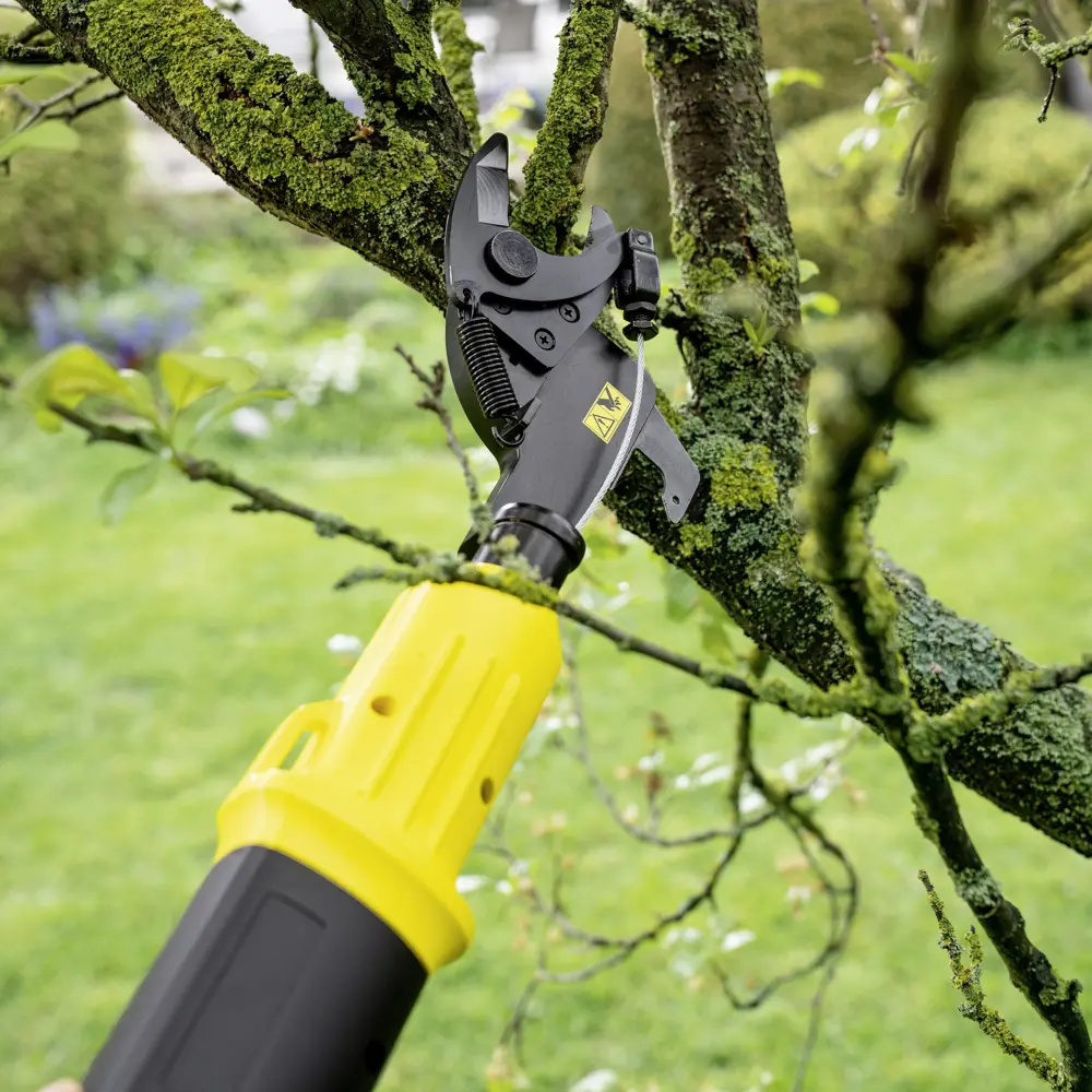 Фото 3 Ножницы-кусторез аккумуляторные Karcher TLO 18-32 Battery Фото 3 Ножницы-кусторез аккумуляторные Karcher TLO 18-32 Battery