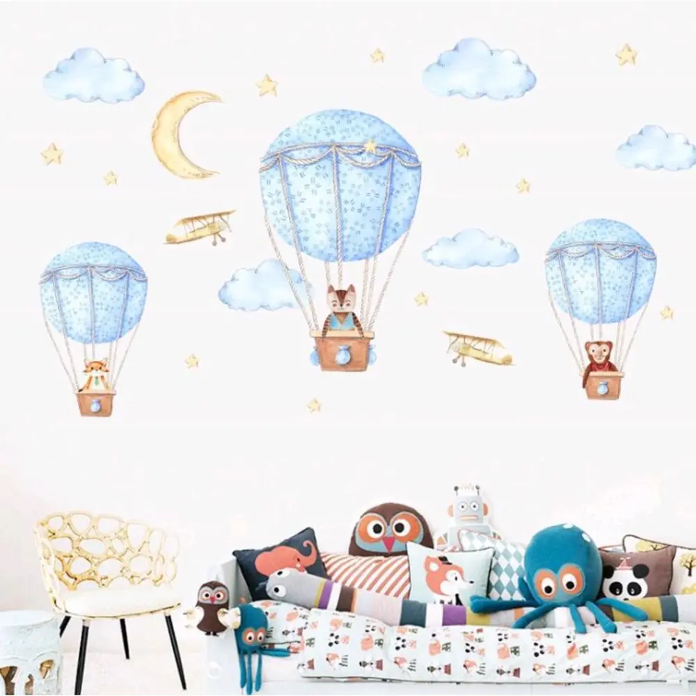 Фото Наклейка интерьерная Simaland цветная "Воздушные шарики с зверятами" 60x90 см