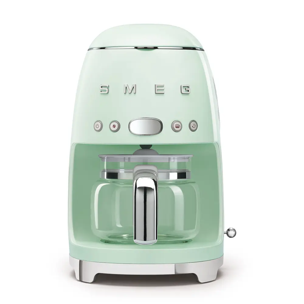 Фото 2 Капельная кофемашина SMEG DCF02PGEU пастельно зеленая Фото 2 Капельная кофемашина SMEG DCF02PGEU пастельно зеленая