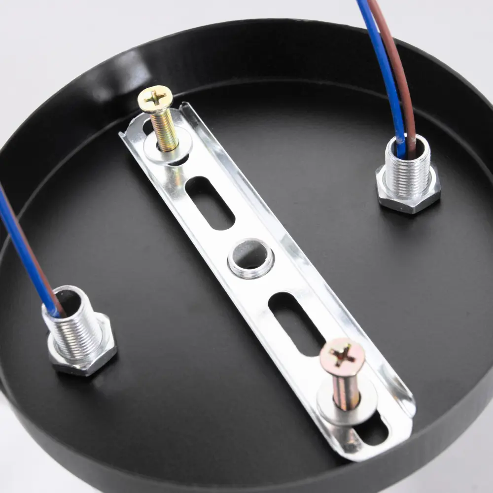 Фото 7 Светильник потолочный BAYERLUX F761TT-426 2026 2 лампы 6 м² цвет хром Фото 7 Светильник потолочный BAYERLUX F761TT-426 2026 2 лампы 6 м² цвет хром